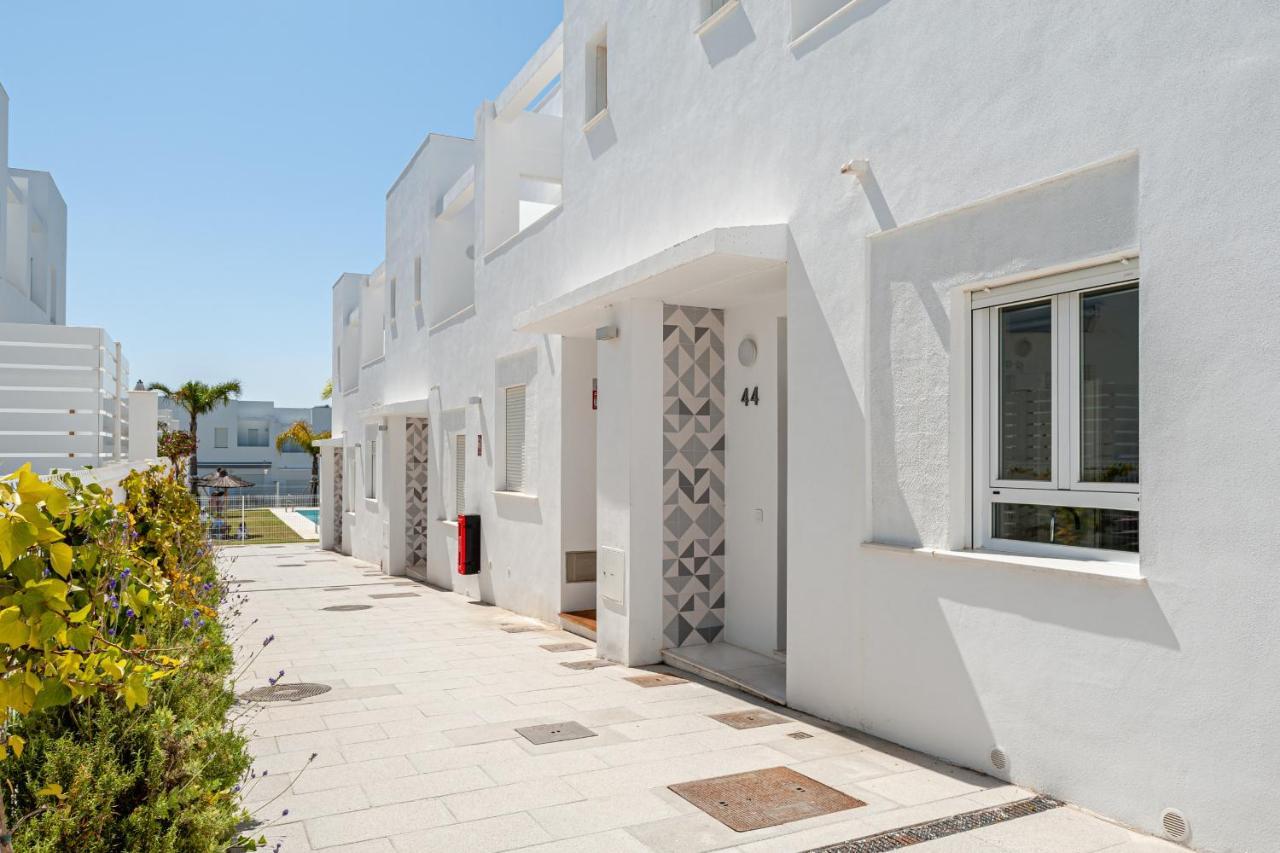 Maravilloso adosado junto a la playa Conil De La Frontera Exterior foto